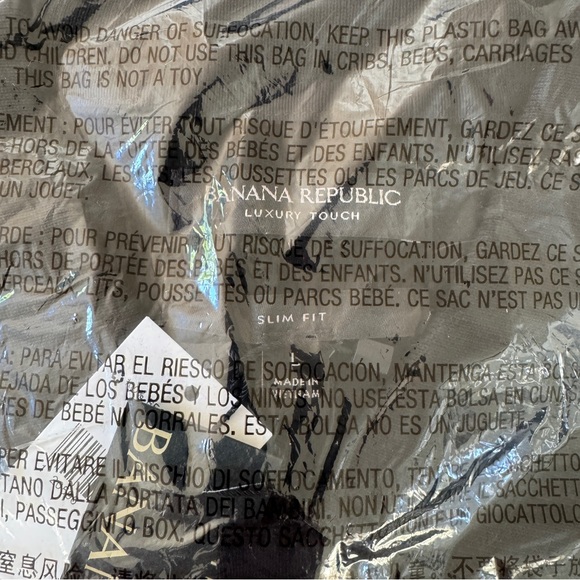 Banana Republic Luxury Touch Slim Fit Black Polo - Large - Picture 3 of 8